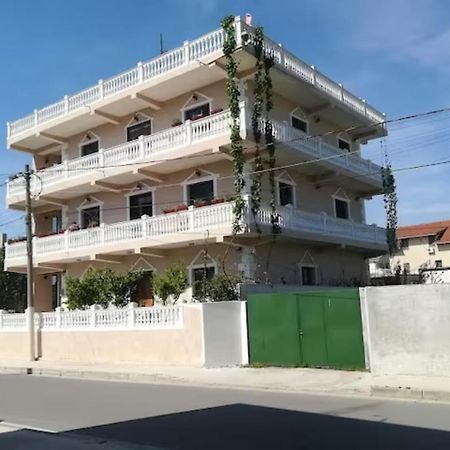 Vila Lika Дуррес Екстер'єр фото